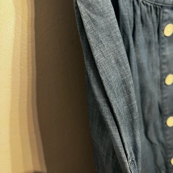 Talbots Light‎ Wash Button Front Denim Skirt Size 12 - Picture 4 of 4